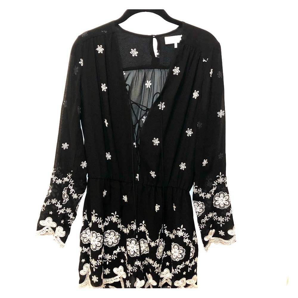 Wayf romper - black with white embroidery